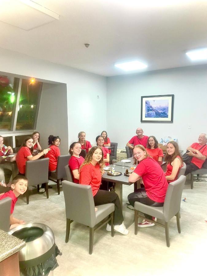 Niagara Lodge & Suites מראה חיצוני תמונה