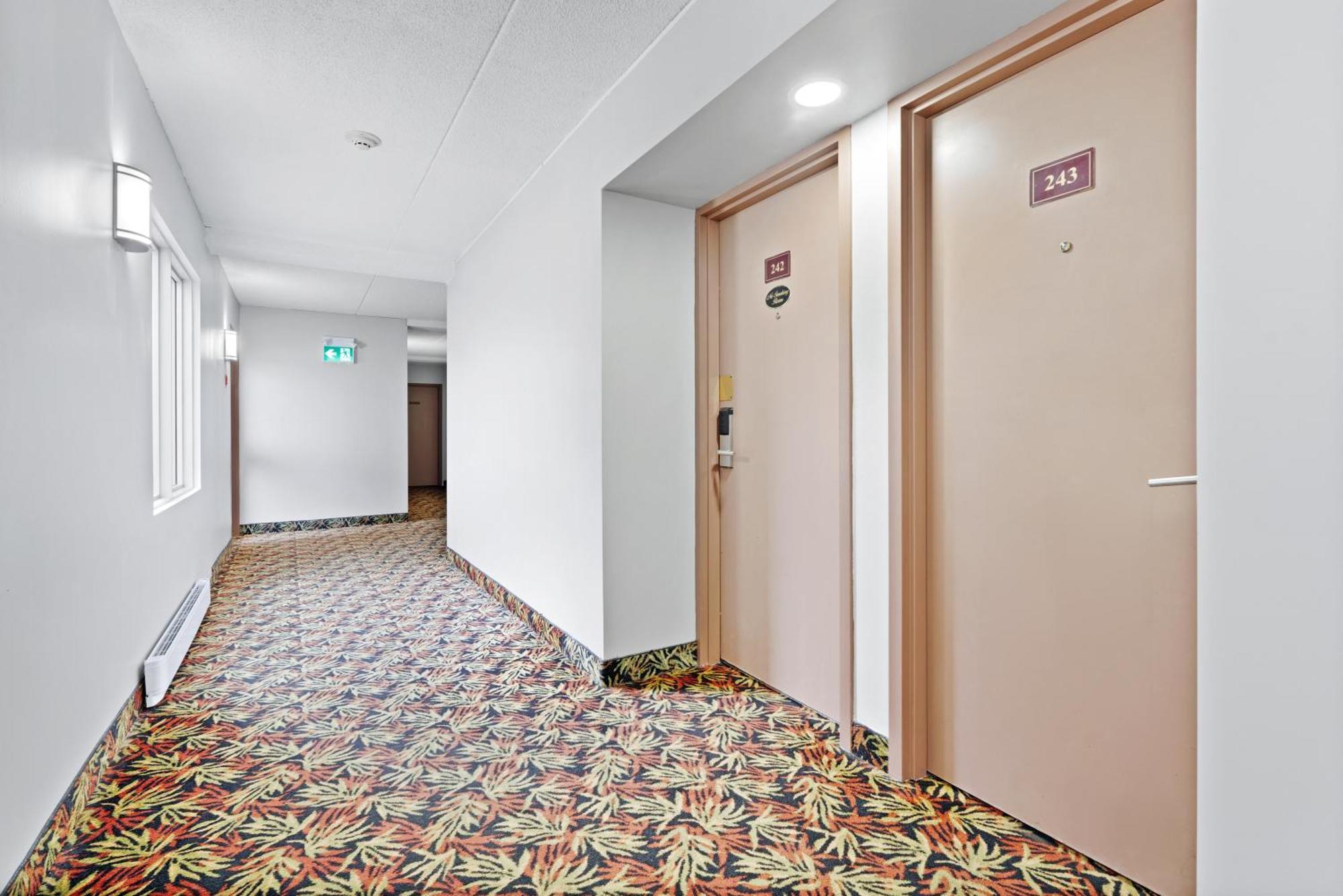 Niagara Lodge & Suites מראה חיצוני תמונה