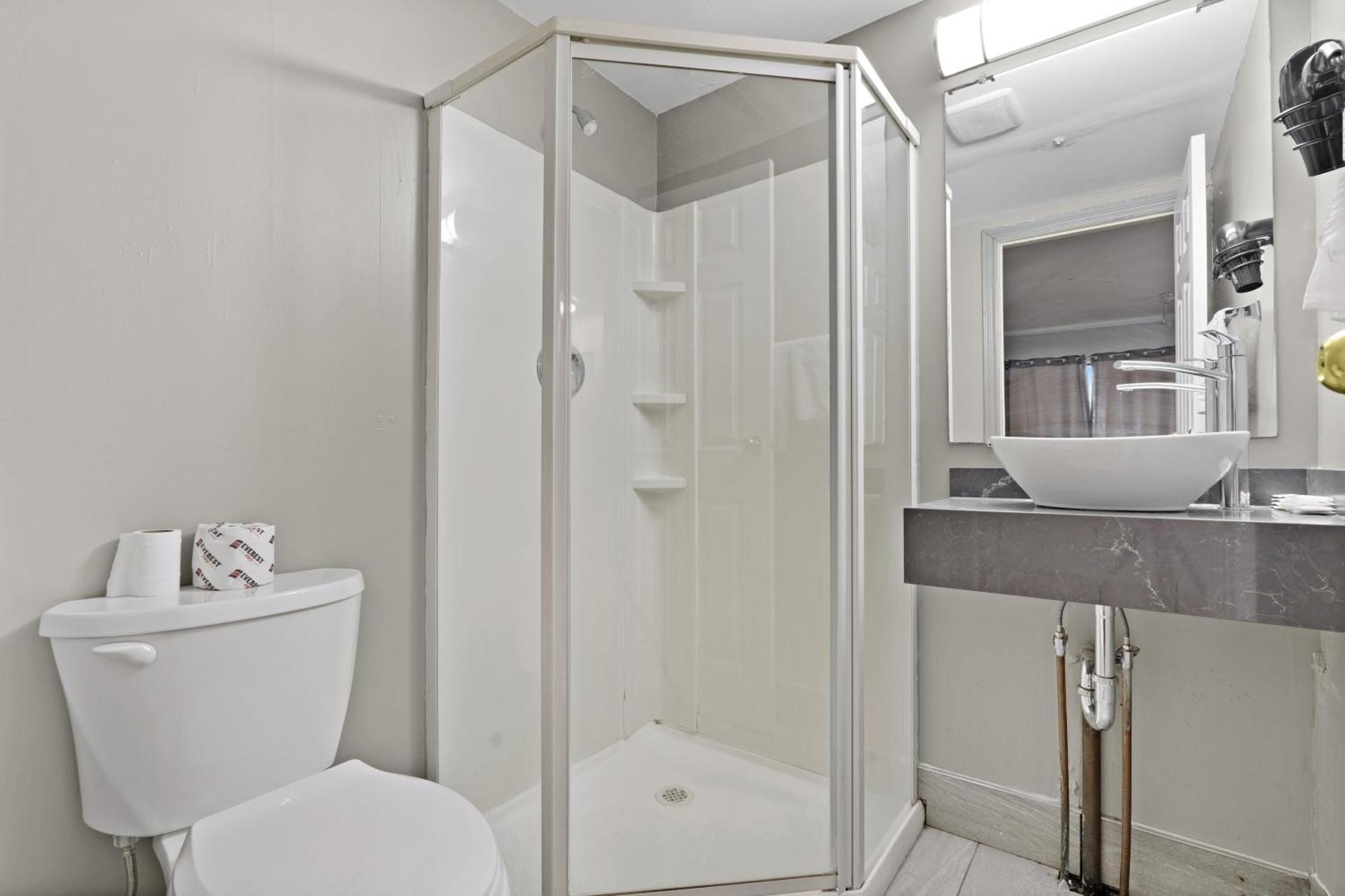Niagara Lodge & Suites מראה חיצוני תמונה