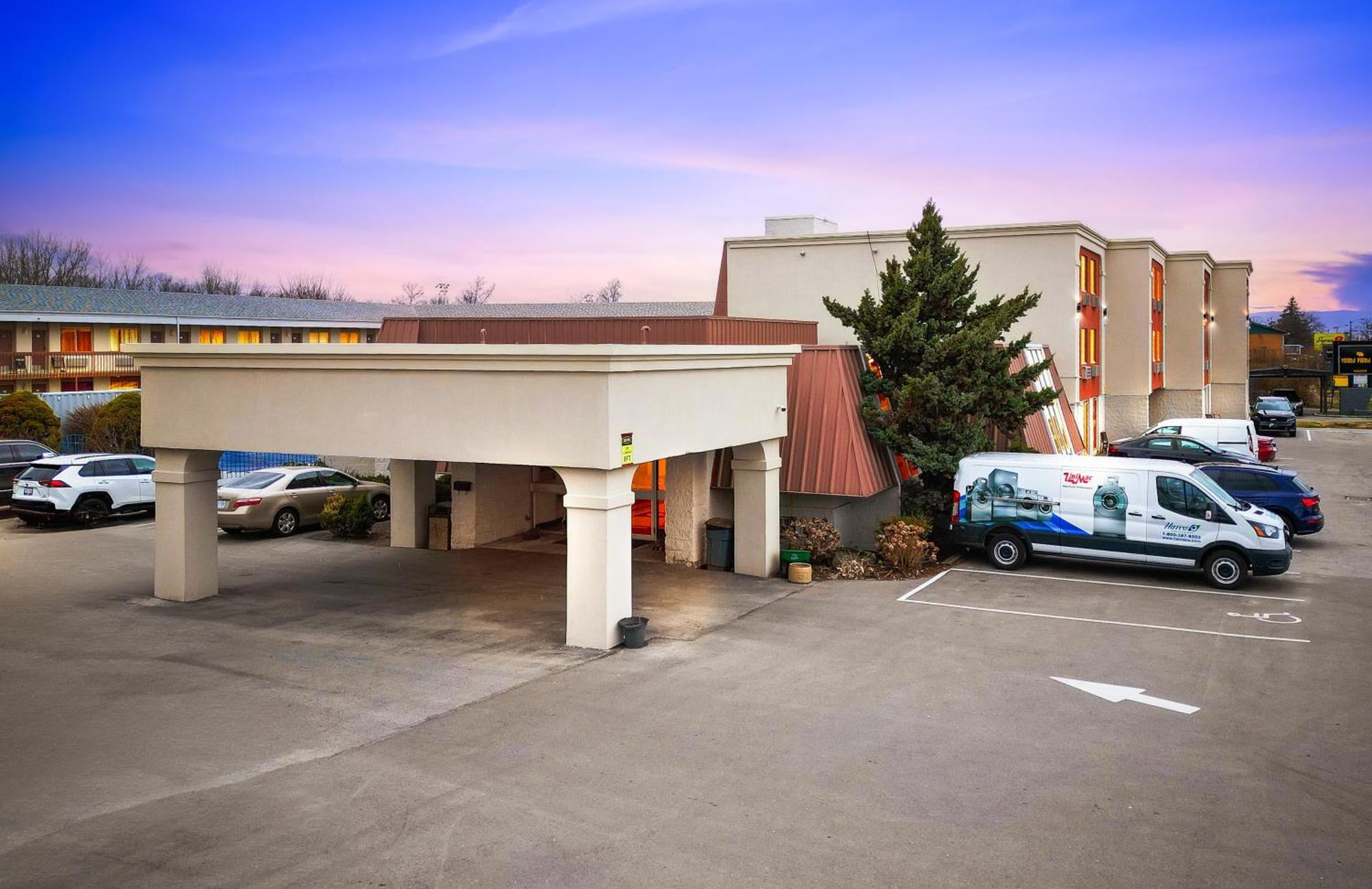 Niagara Lodge & Suites מראה חיצוני תמונה